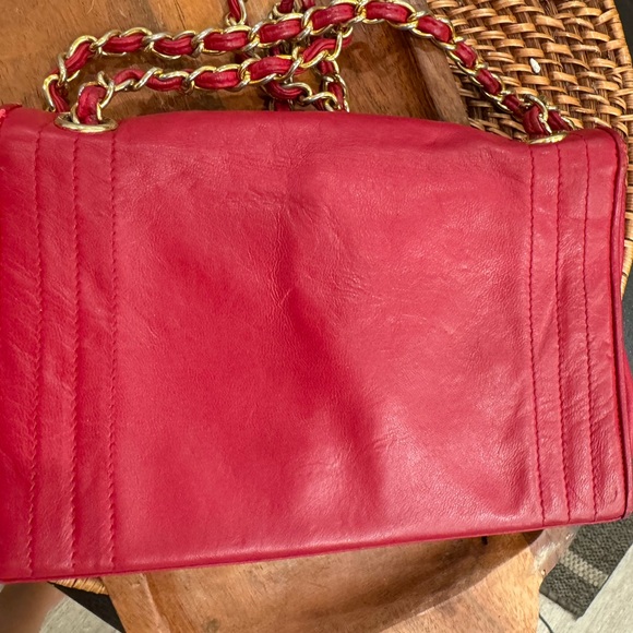 Vintage Coco Chanel handbag-not wallet on a chain- a flap snap closure handbag - Picture 11 of 13